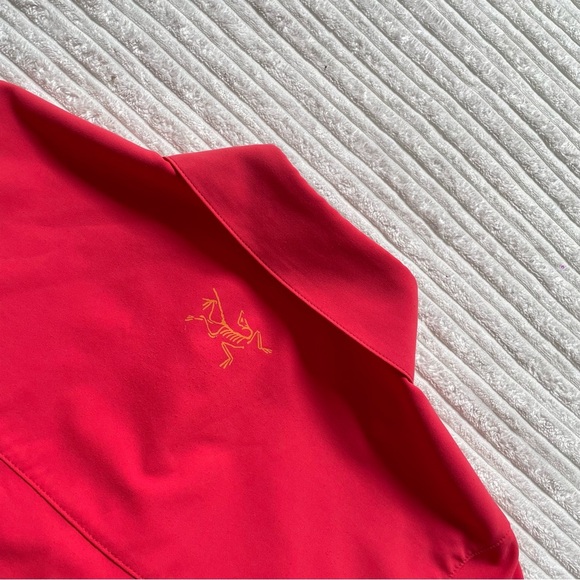 Arc'teryx Women's Short-Sleeve Snap Front Shirt | Size XS - Picture 7 of 8